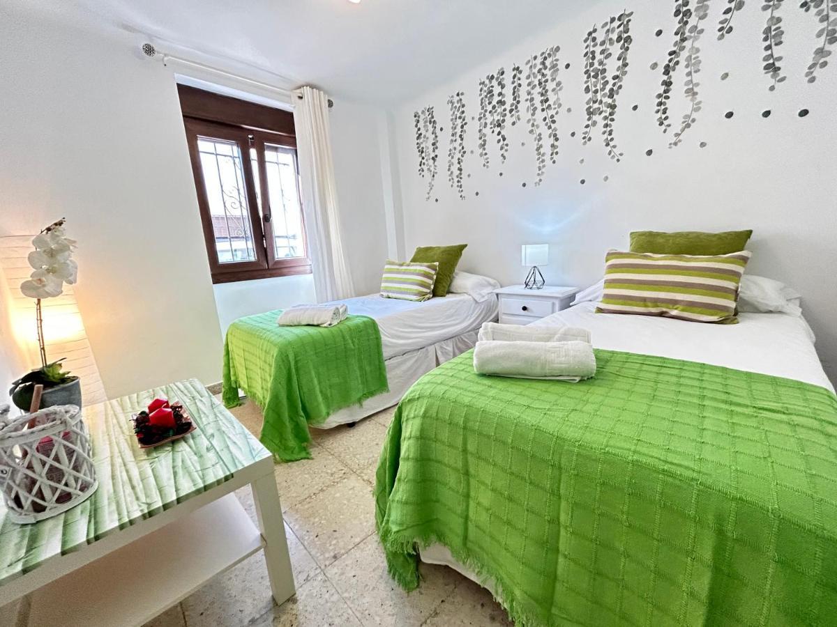 Вілла Cozy Town House With Terrace And Free Wifi Ронда Екстер'єр фото